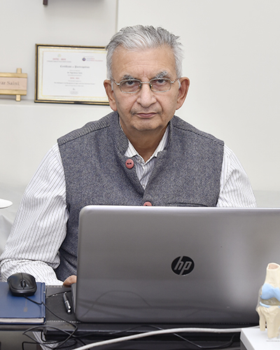 about-Dr-Yogeshwar-saini